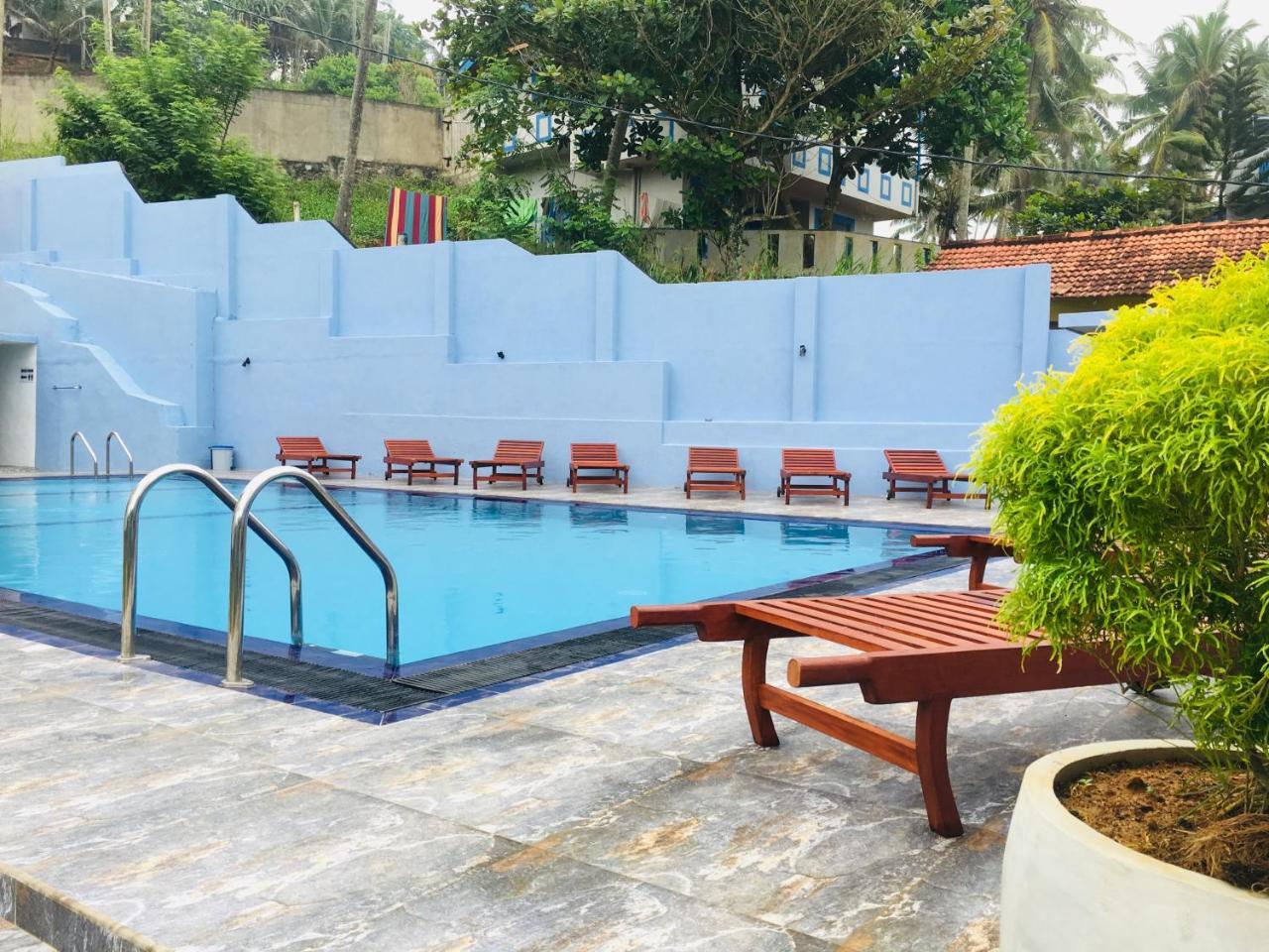 Moon Bridge Beach Resort Matara Exterior foto